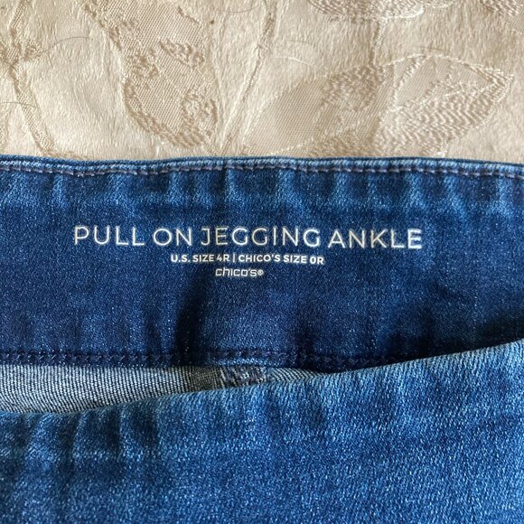 Chico's Pull-On Ankle Jegging Inverness Indigo Size 0 Regular - NWT - Picture 6 of 15